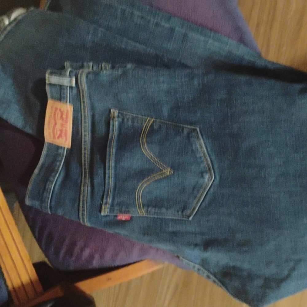 Levi jeans